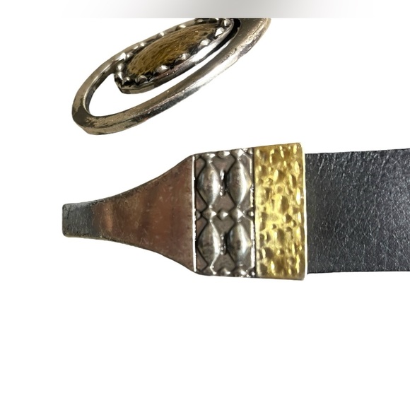Chico’s Gold Silver Medallion Black Leather Adjustable Belt Sz M/L - Picture 3 of 6